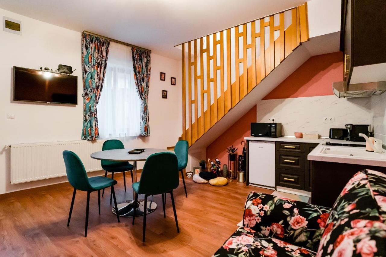 Galeria Grafit Apartments 锡比乌 外观 照片